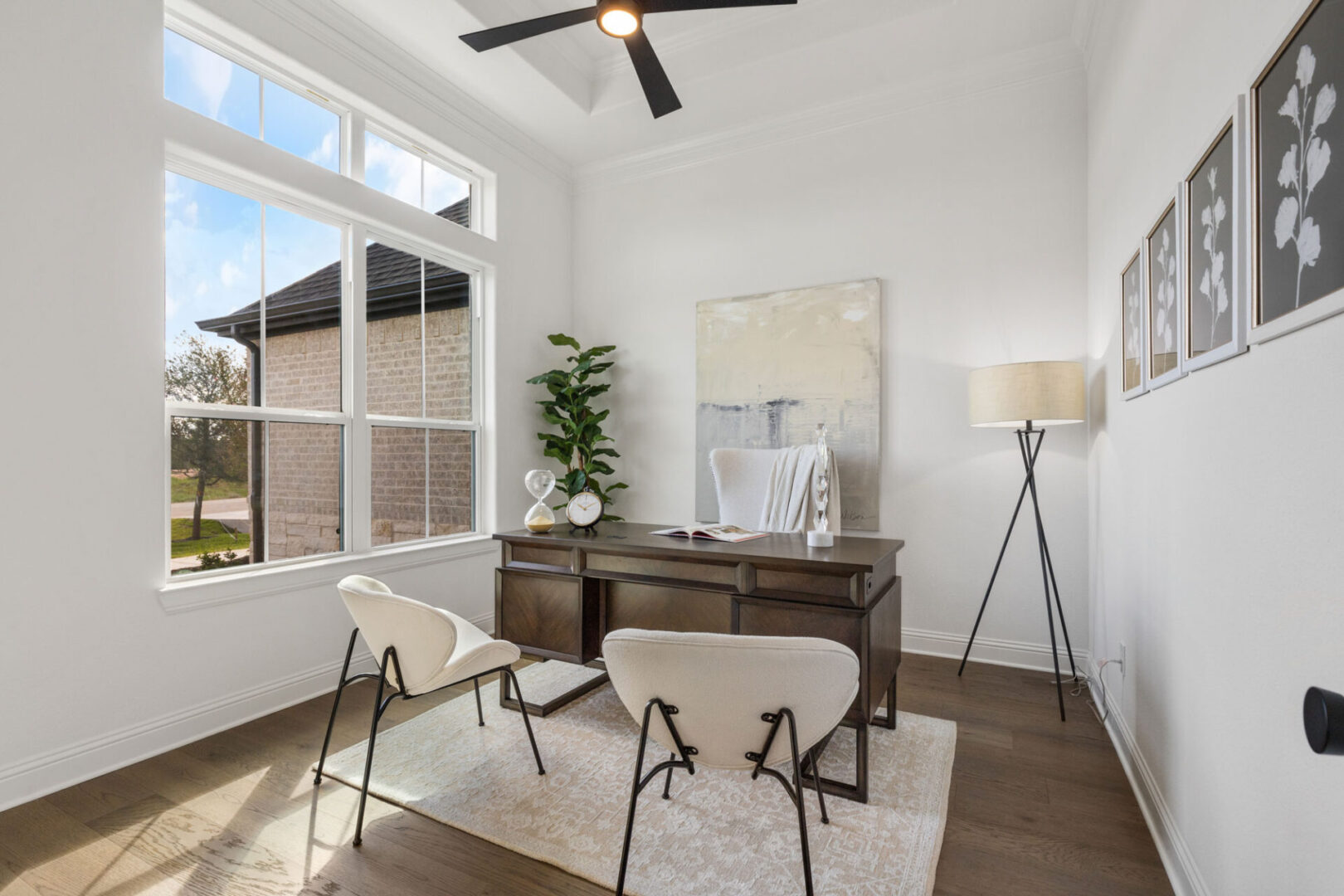 SouthBend Model Home - Granbury - Office