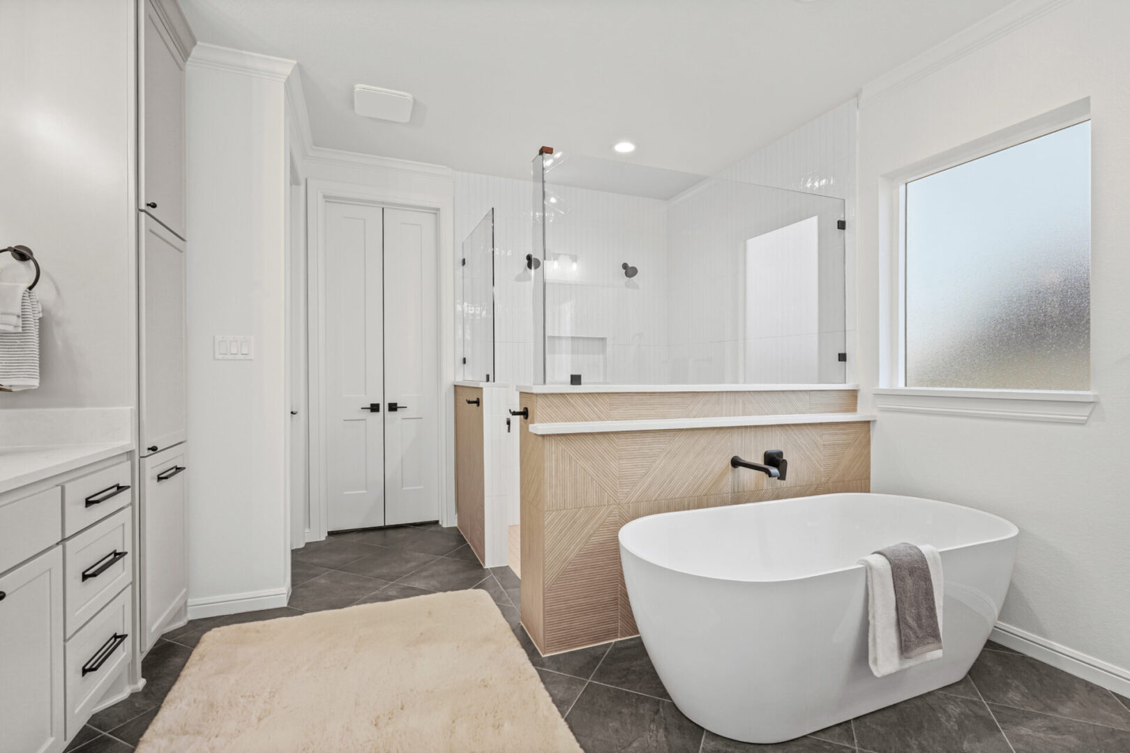 Model Home Couto Homes